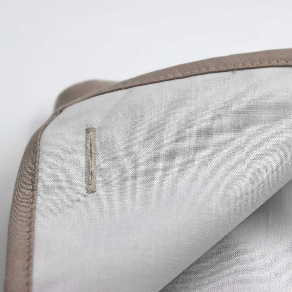 Serviette de table avec boutonnière biface SATEEN/Saniflor