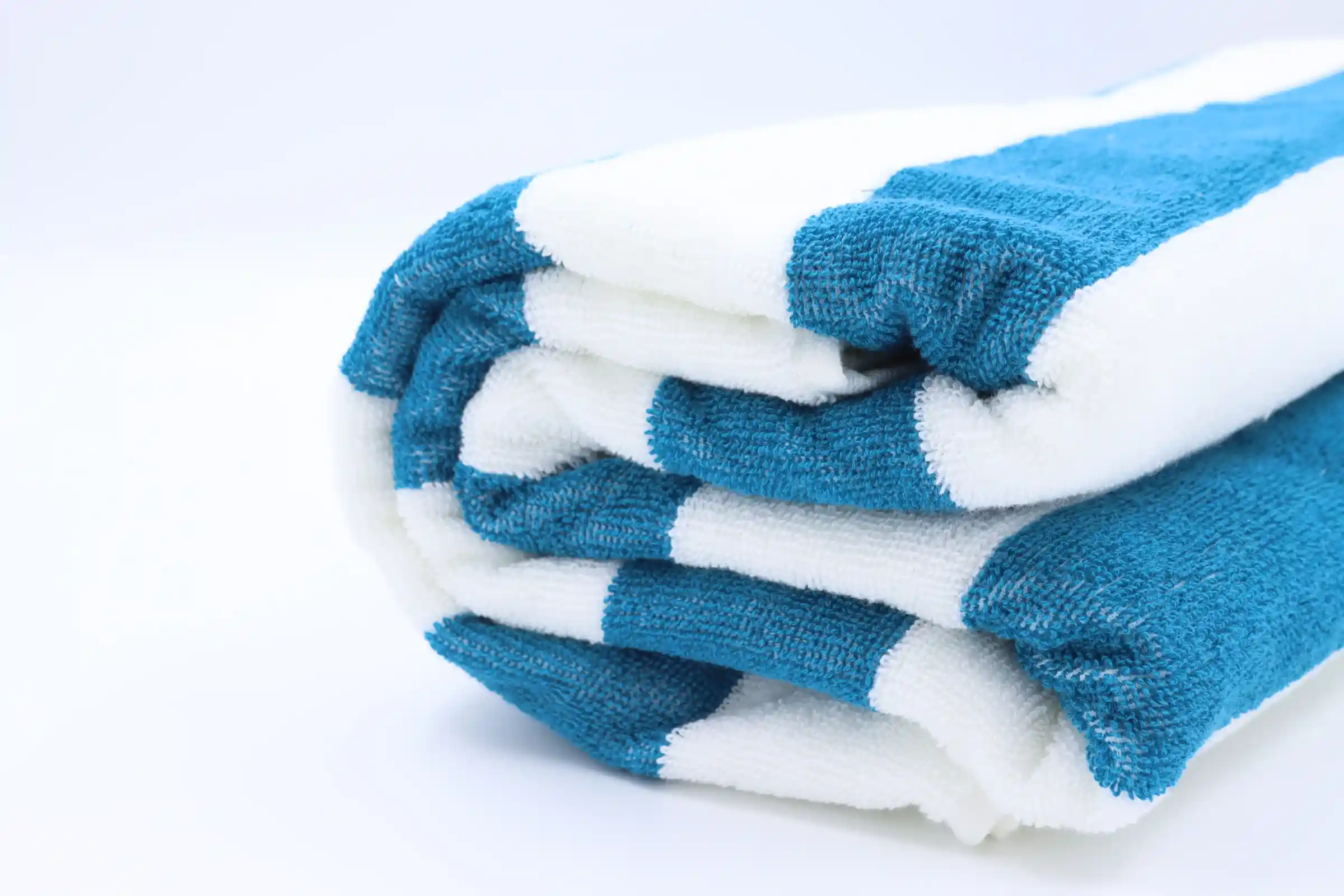 BALI NG DRAP DE PLAGE RAYE BLEU BALINAIS / BLANC